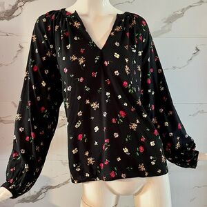 Old Navy Black Floral Flowy V-Neck Blouse with Long Sleeves